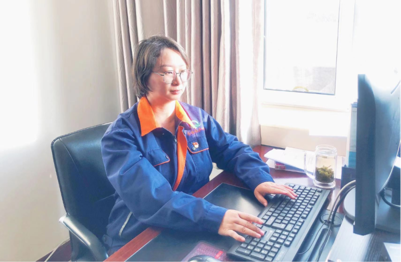 省物產(chǎn)集團(tuán)黨務(wù)工作者、先進(jìn)模范持續(xù)熱議黨的二十大精神（二）