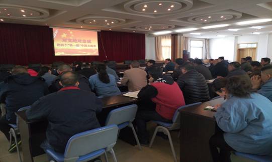 堅定信念 對黨忠誠，融會貫通 學(xué)以致用