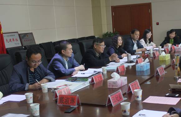 協(xié)調(diào)對(duì)接，有序推進(jìn)保稅物流中心項(xiàng)目建設(shè)